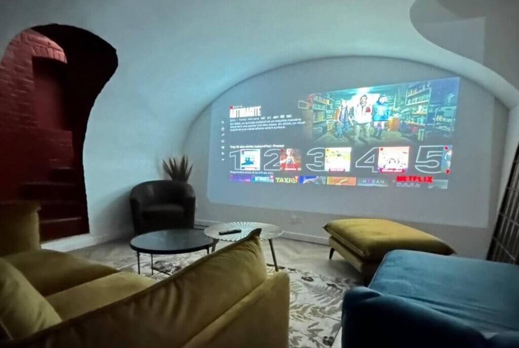 La Maison des Petits Sablon - home cinéma - Amiens